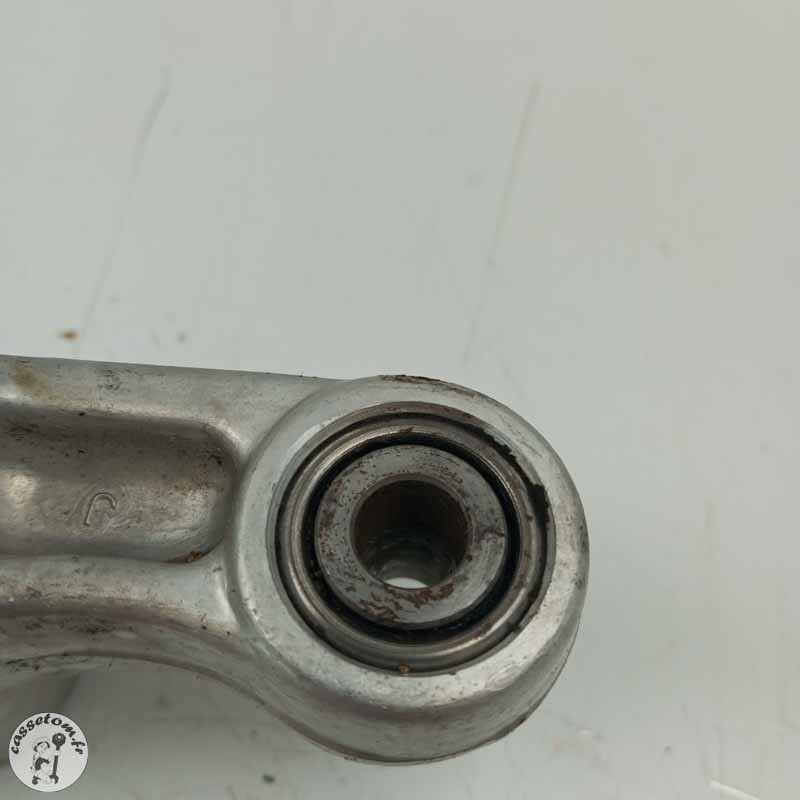 Balancier d'amortisseur Suzuki 650 gsf bandit 2007 - Cassetom - Nos pieces motos