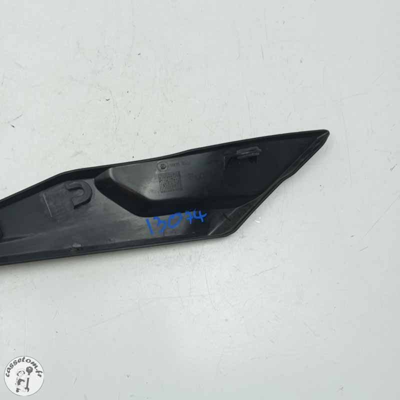 Carénage sous selle droit Triumph 1200 tiger xrx 2019 - Cassetom - Nos pieces motos