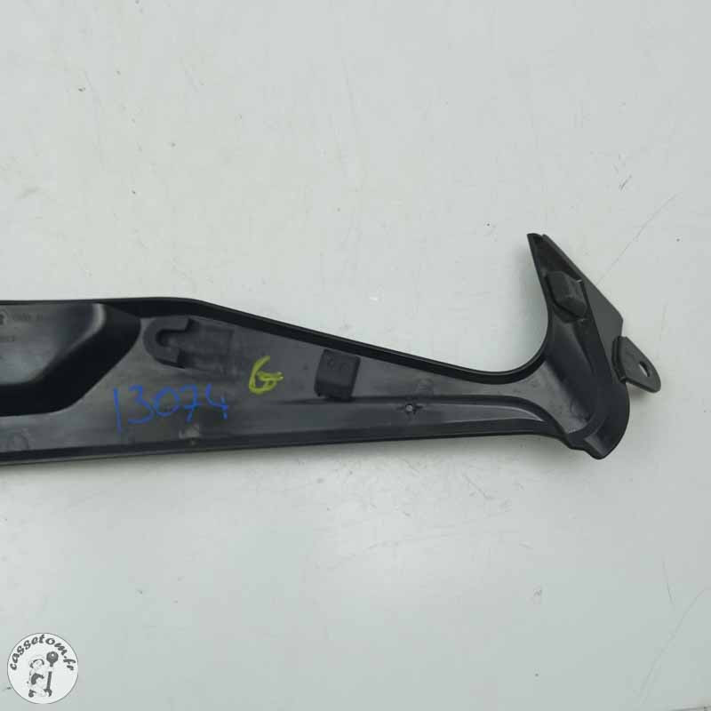 Carénage sous selle gauche  Triumph 1200 tiger xrx 2019 - Cassetom - Nos pieces motos
