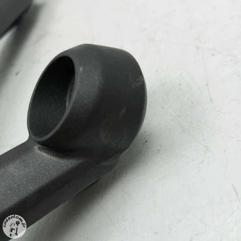 Platine avec repose pied arrière droit  Triumph 1200 tiger xrx 2019 - Cassetom - Nos pieces motos