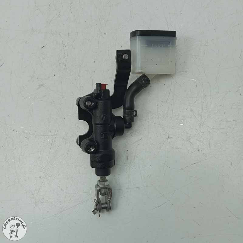 Maître cylindre de frein arrière  Triumph 1200 tiger xrx 2019 - Cassetom - Nos pieces motos