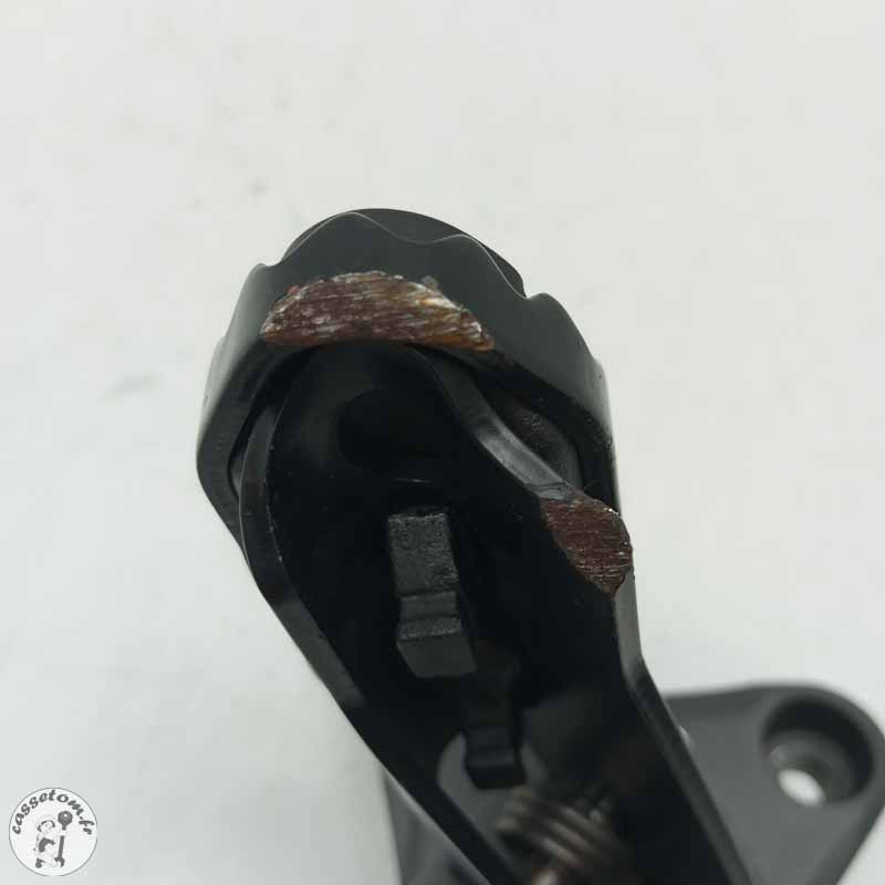 Platine avec repose pied avant droit  Triumph 1200 tiger xrx 2019 - Cassetom - Nos pieces motos