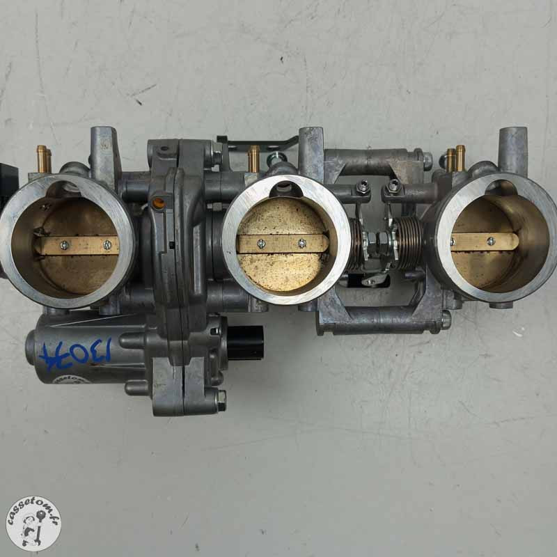 Rampe d'injection Triumph 1200 tiger xrx 2019 - Cassetom - Nos pieces motos