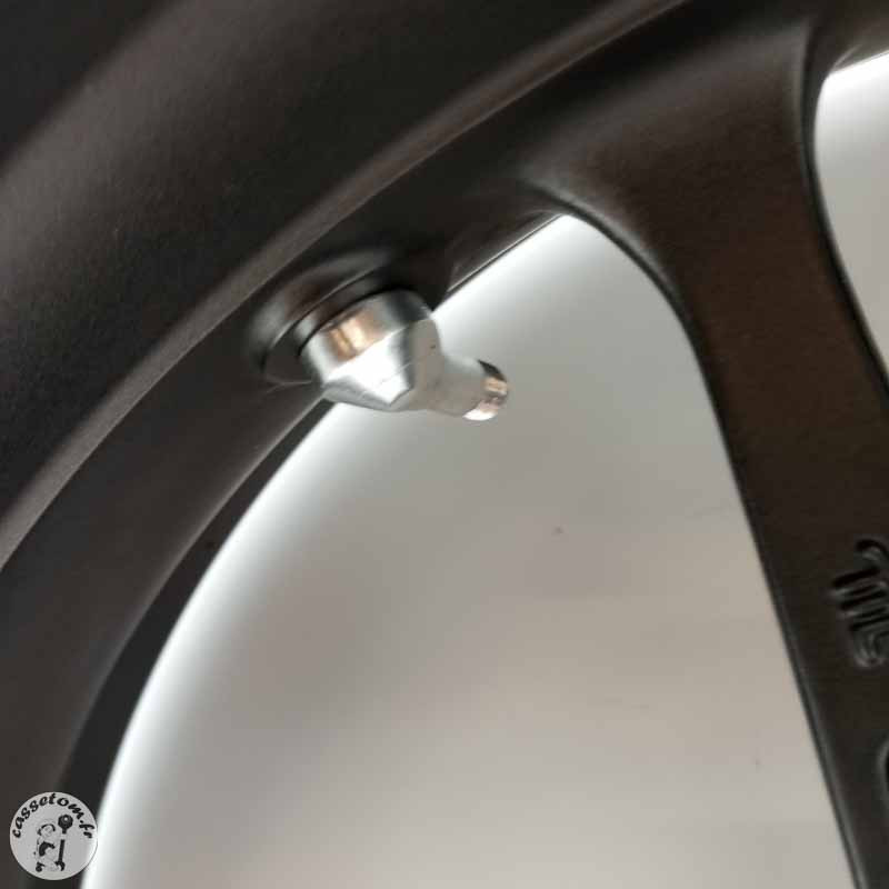 Jante arrière  Triumph 1200 tiger xrx 2019 - Cassetom - Nos pieces motos