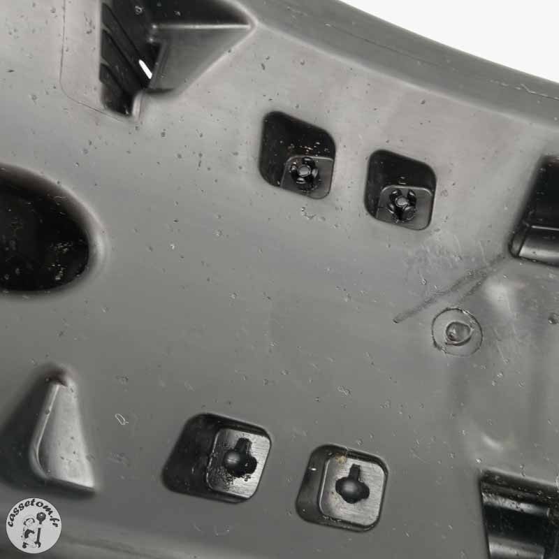 Passage de roue support batterie  Triumph 1200 tiger xrx 2019 - Cassetom - Nos pieces motos