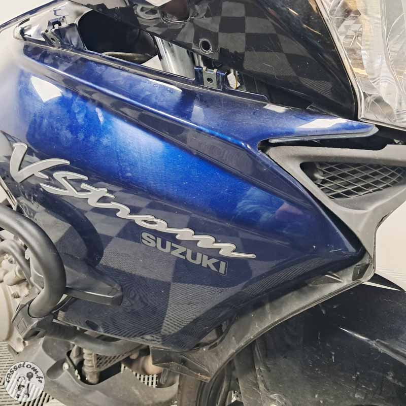SUZUKI DL1000 996 2003 accidentée - La Casse de l Oncle Tom