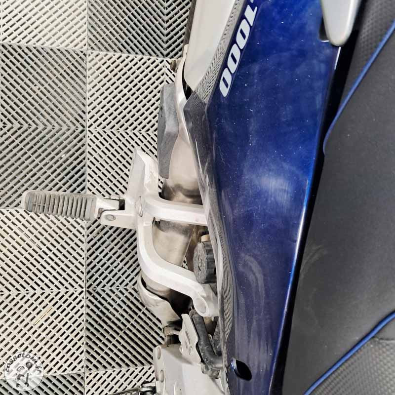 SUZUKI DL1000 996 2003 accidentée - La Casse de l Oncle Tom