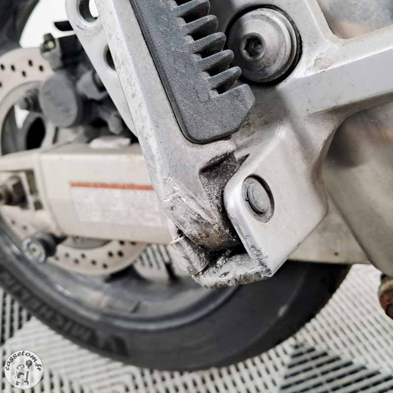 SUZUKI DL1000 996 2003 accidentée - La Casse de l Oncle Tom