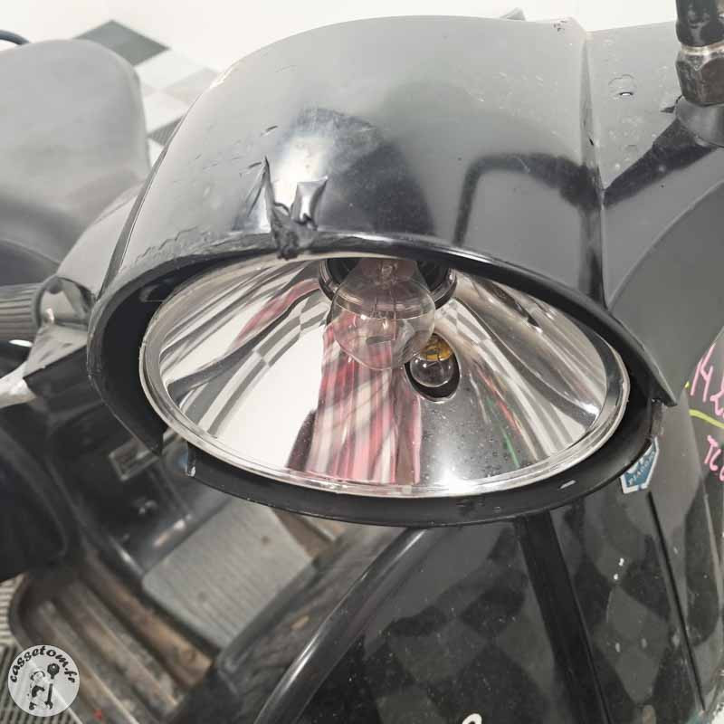 PIAGGIO PX125E 123 1997 accidente - La Casse de l Oncle Tom