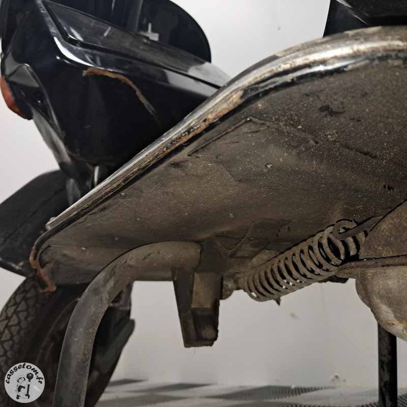 PIAGGIO PX125E 123 1997 accidente - La Casse de l Oncle Tom