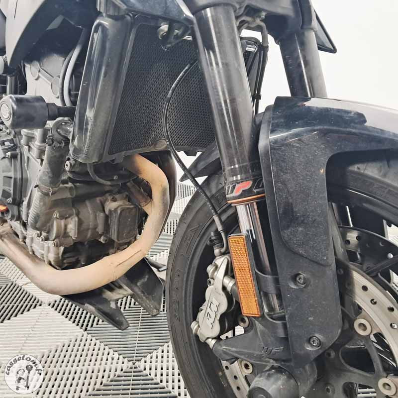 K.T.M. 790 DUKE 2018 accidentée - La Casse de l Oncle Tom