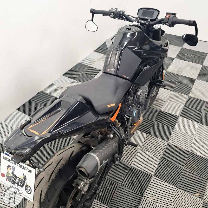 K.T.M. 790 DUKE 2018 accidentée - La Casse de l Oncle Tom