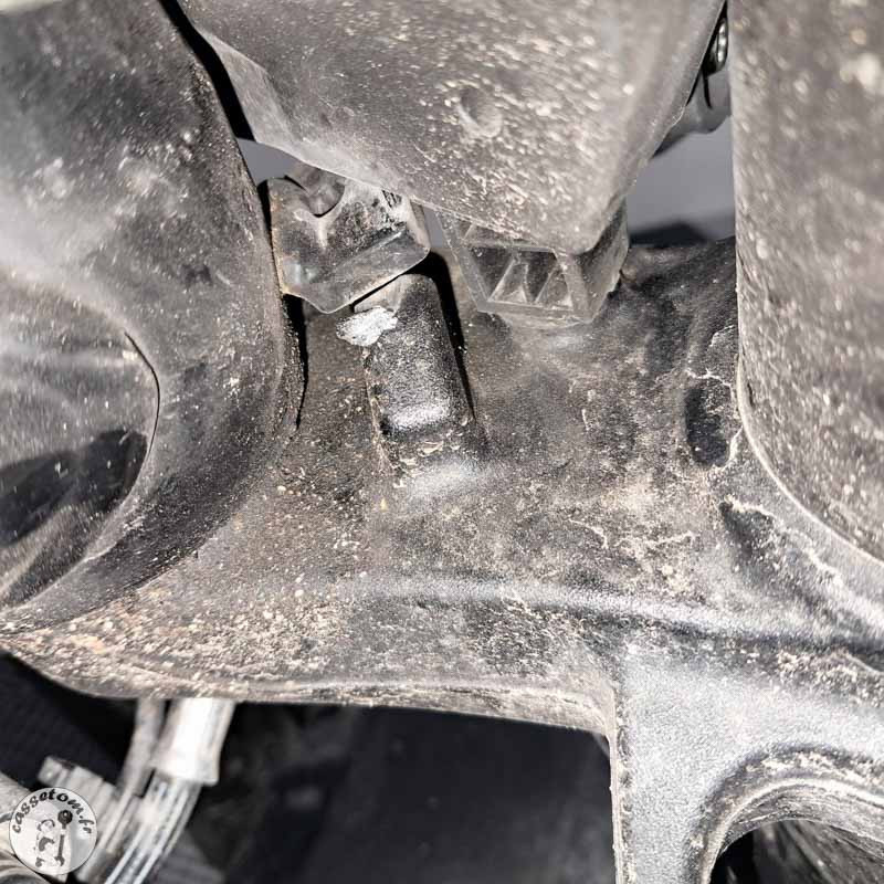 K.T.M. 790 DUKE 2018 accidentée - La Casse de l Oncle Tom