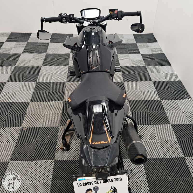 K.T.M. 790 DUKE 2018 accidentée - La Casse de l Oncle Tom