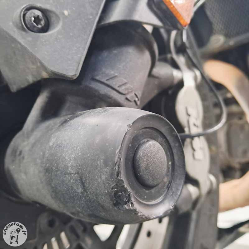 K.T.M. 790 DUKE 2018 accidentée - La Casse de l Oncle Tom