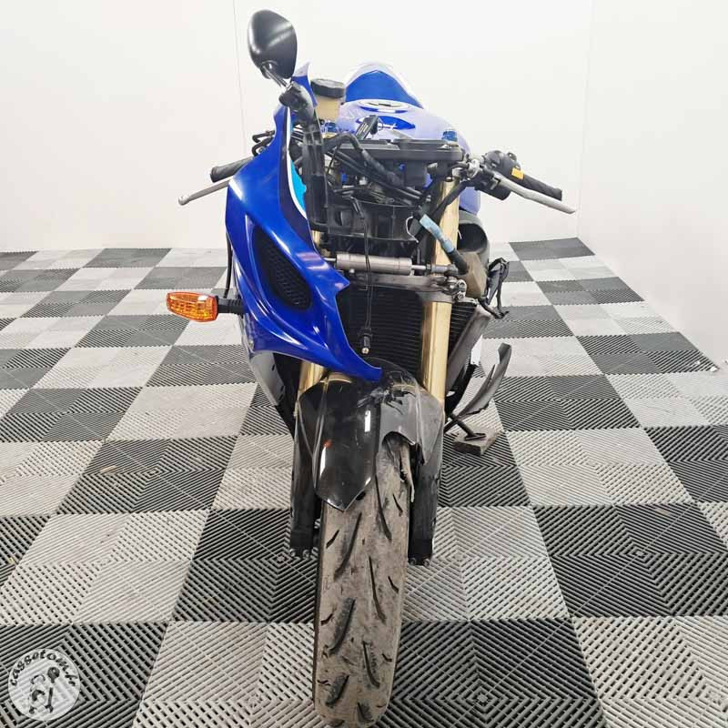 SUZUKI GSX-R600 599 2005 accidentée - La Casse de l Oncle Tom