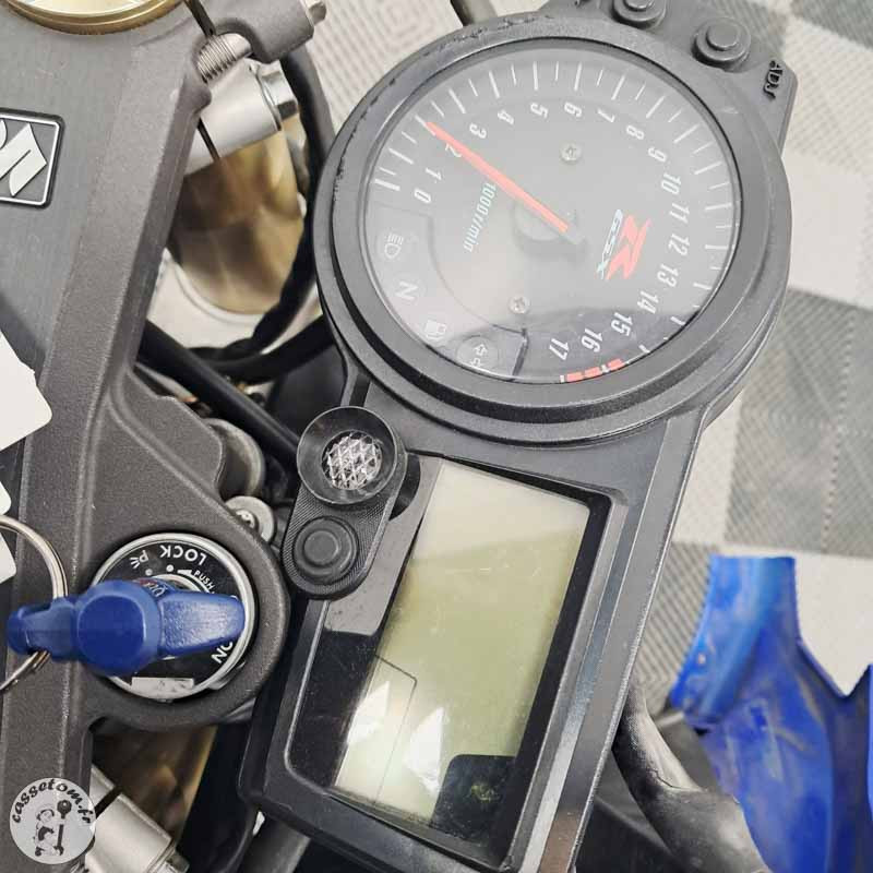 SUZUKI GSX-R600 599 2005 accidentée - La Casse de l Oncle Tom