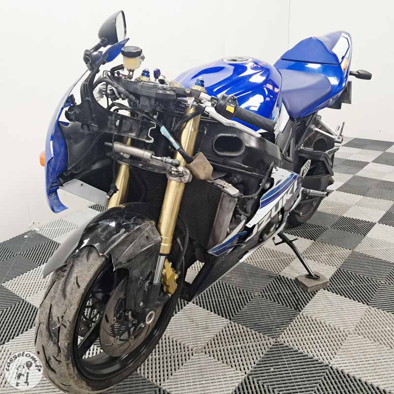 SUZUKI GSX-R600 599 2005 accidentée - La Casse de l Oncle Tom
