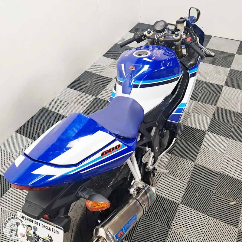 SUZUKI GSX-R600 599 2005 accidentée - La Casse de l Oncle Tom