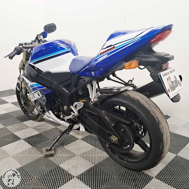 SUZUKI GSX-R600 599 2005 accidentée - La Casse de l Oncle Tom