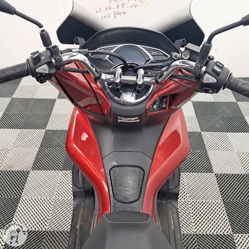 HONDA WW125 1332 2020 accidenté - La Casse de l Oncle Tom