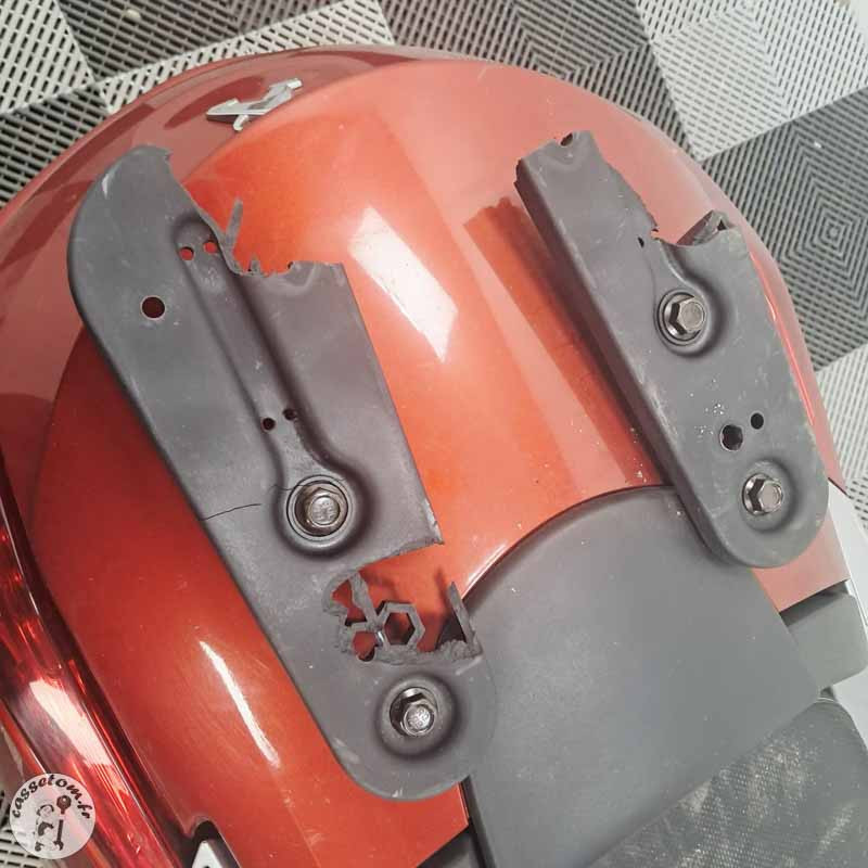 PEUGEOT METROPOLI 399 2013 accidente - La Casse de l Oncle Tom