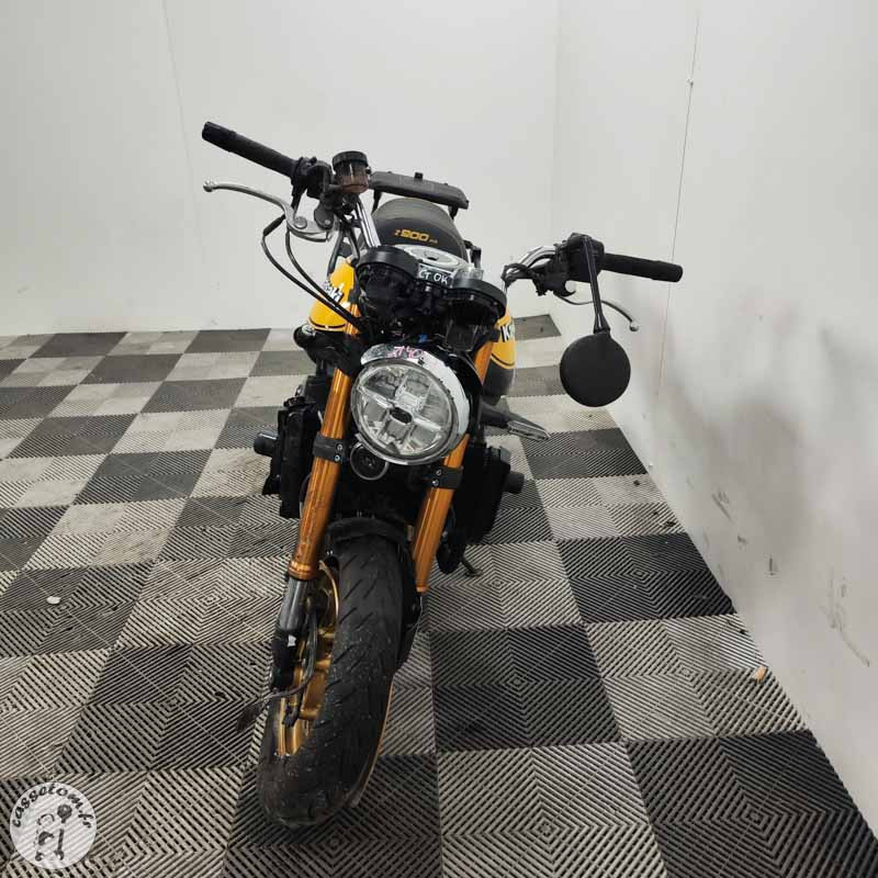 KAWASAKI Z900RS de 2024