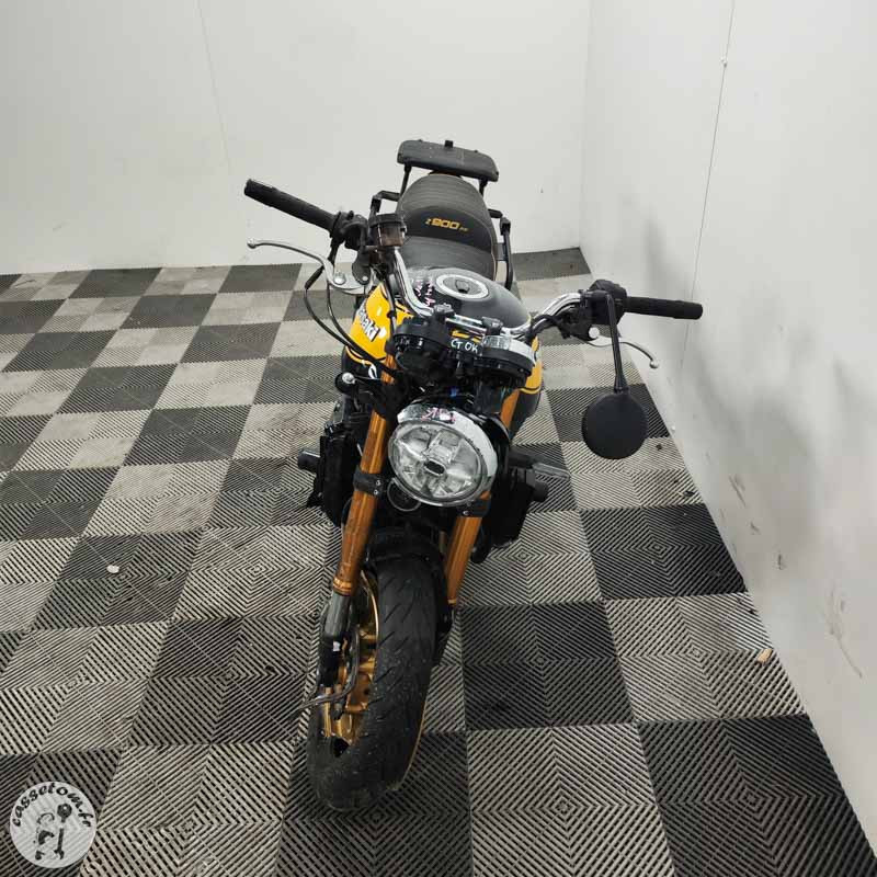 KAWASAKI Z900RS de 2024