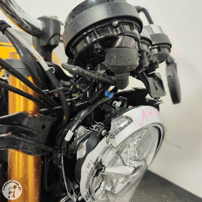 KAWASAKI Z900RS de 2024