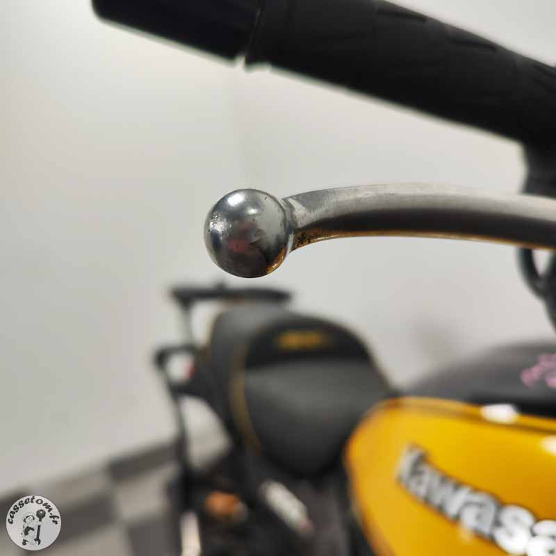 KAWASAKI Z900RS de 2024