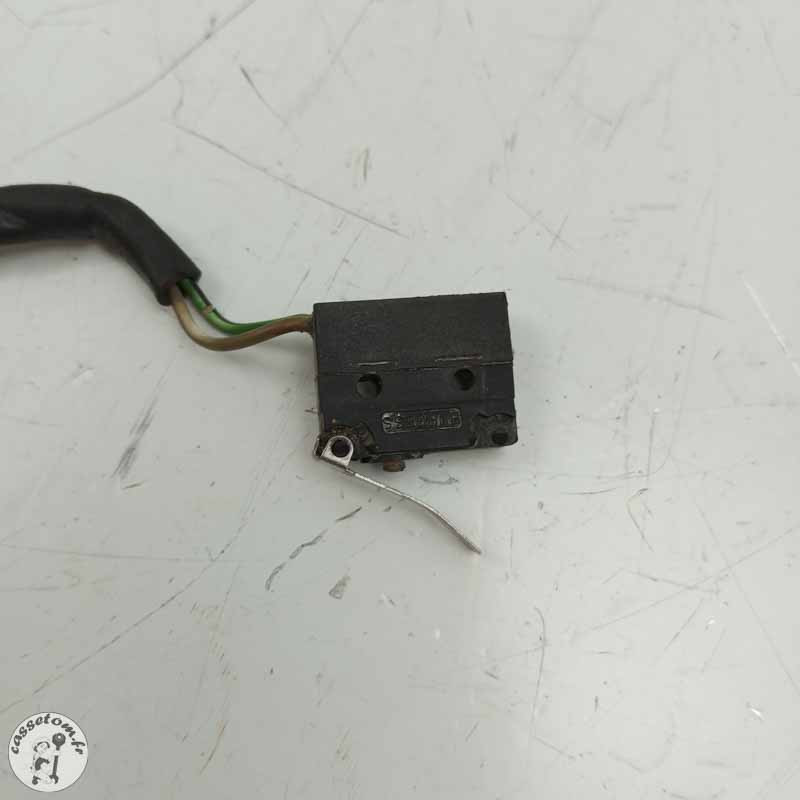 Contacteur de frein avant  Bmw 1100 r gsk 1996 - Cassetom - Nos pieces motos
