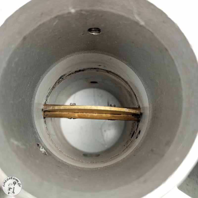 Boitier papillion gauche  Bmw 1100 r gsk 1996 - Cassetom - Nos pieces motos