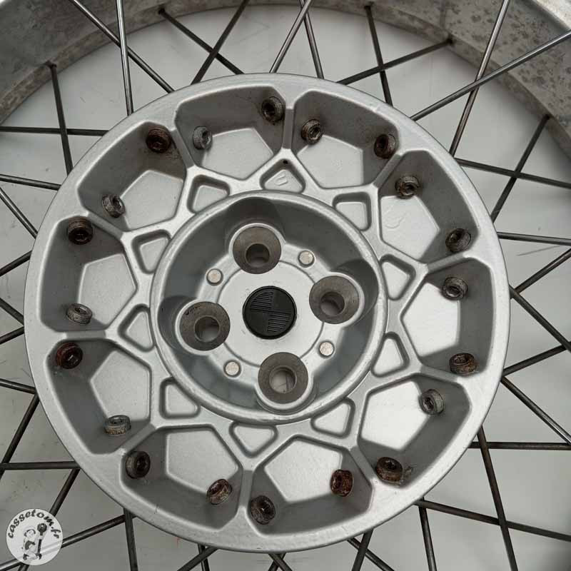 Jante arrière  Bmw 1100 r gsk 1996 - Cassetom - Nos pieces motos