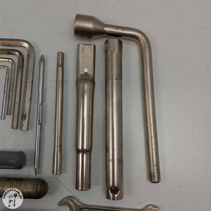 Coffre à outils  Bmw 1100 r gsk 1996 - Cassetom - Nos pieces motos