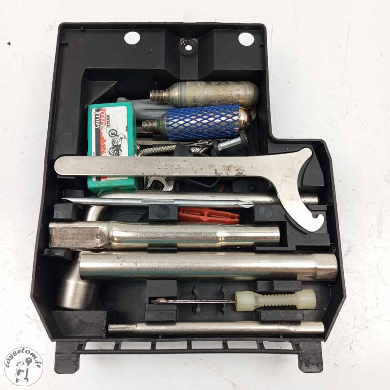 Coffre à outils  Bmw 1100 r gsk 1996 - Cassetom - Nos pieces motos