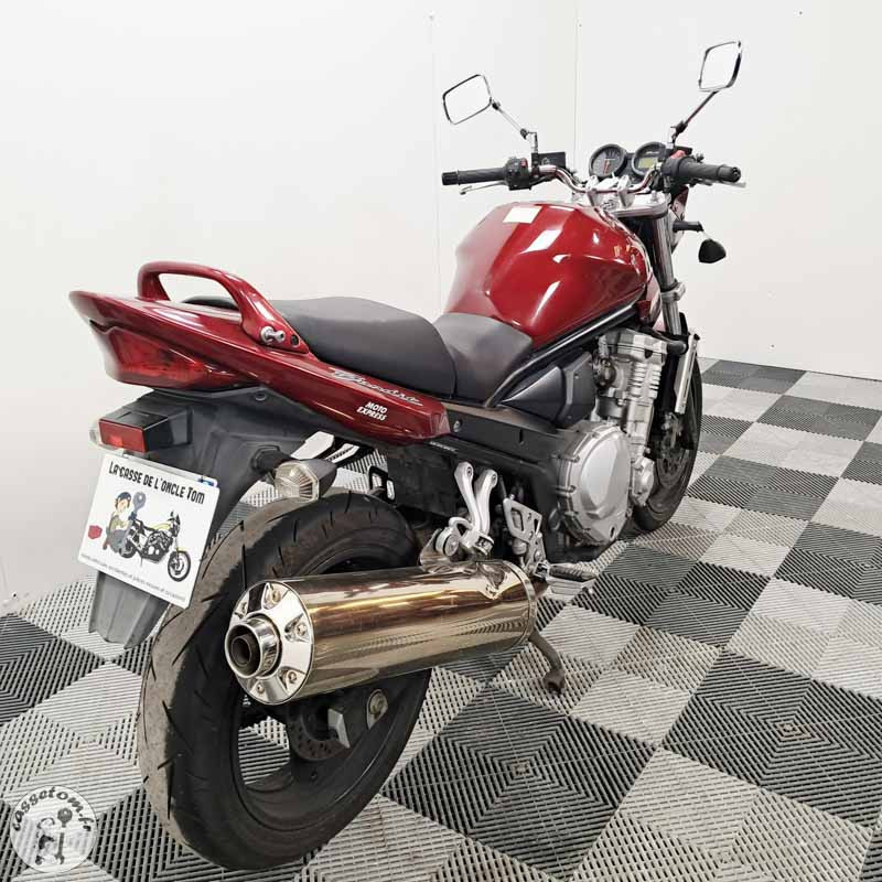 SUZUKI GSF650 656 2008 accidentée - La Casse de l Oncle Tom