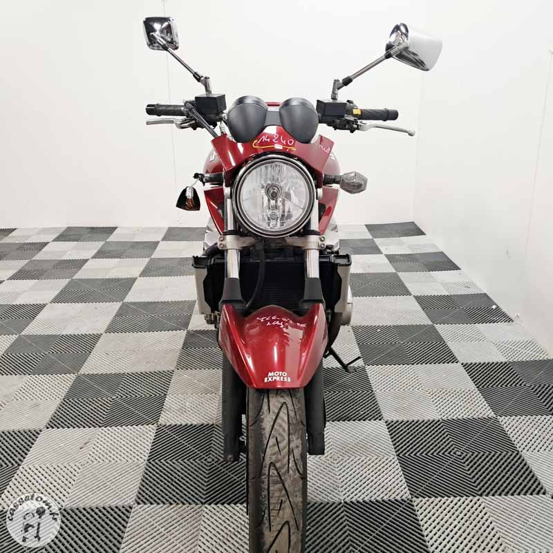 SUZUKI GSF650 656 2008 accidentée - La Casse de l Oncle Tom