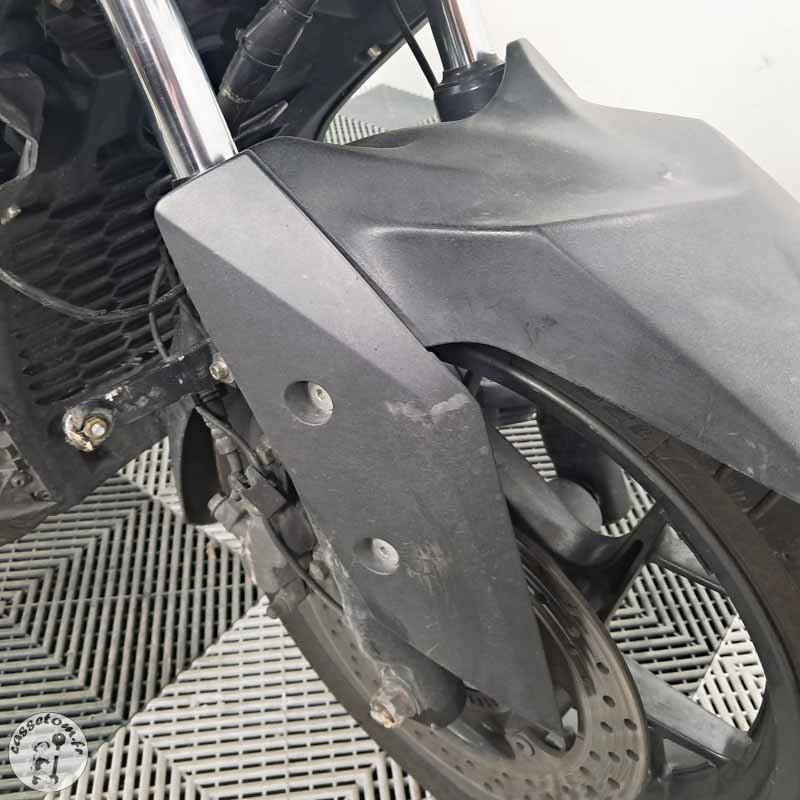 YAMAHA X MAX 300 2018 accidente - La Casse de l Oncle Tom