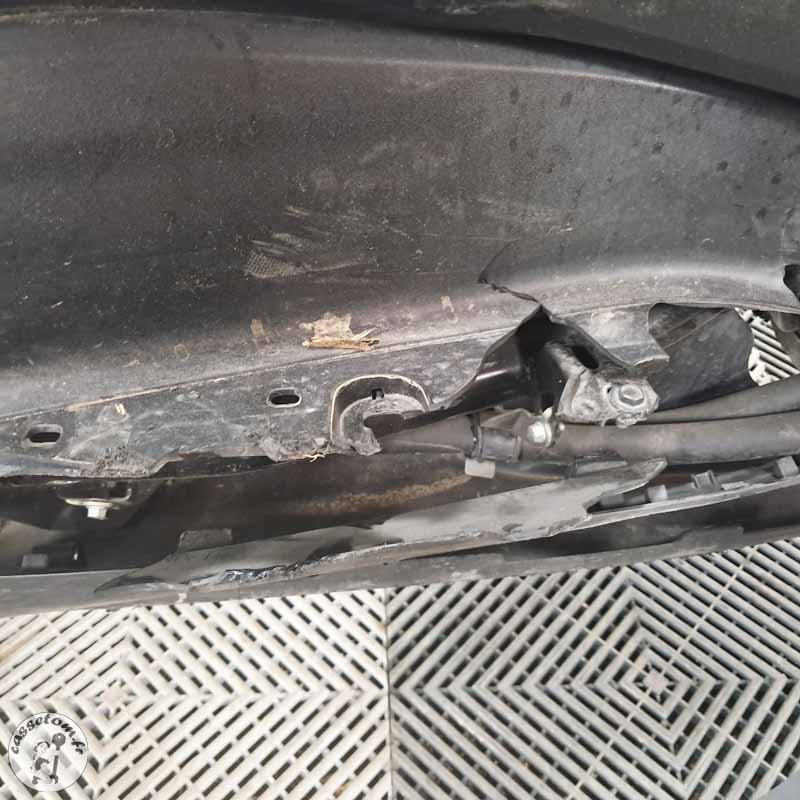 YAMAHA X MAX 300 2018 accidente - La Casse de l Oncle Tom