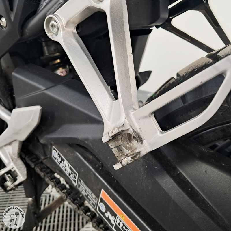 HONDA CB500XA 471 2023 accidentée - La Casse de l Oncle Tom