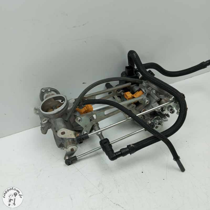 Rampe d'injection  Suzuki 650 sfv Gladius 2014 - Cassetom - Nos pieces motos