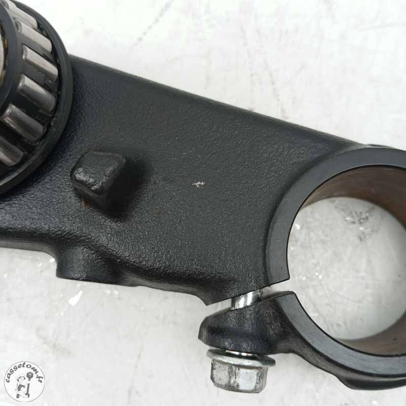 Té de fourche inférieur  Suzuki 650 sfv Gladius 2014 - Cassetom - Nos pieces motos