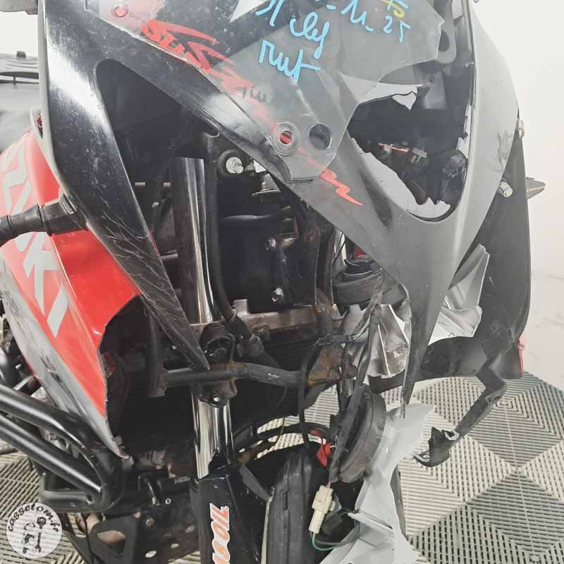 Suzuki DL650 V-Strom 2005 Accidentée RSV/VEI | CasseTom