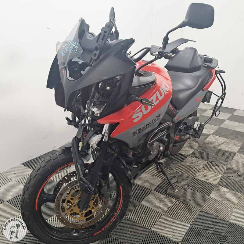 Suzuki DL650 V-Strom 2005 Accidentée RSV/VEI | CasseTom