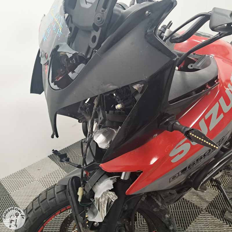 Suzuki DL650 V-Strom 2005 Accidentée RSV/VEI | CasseTom