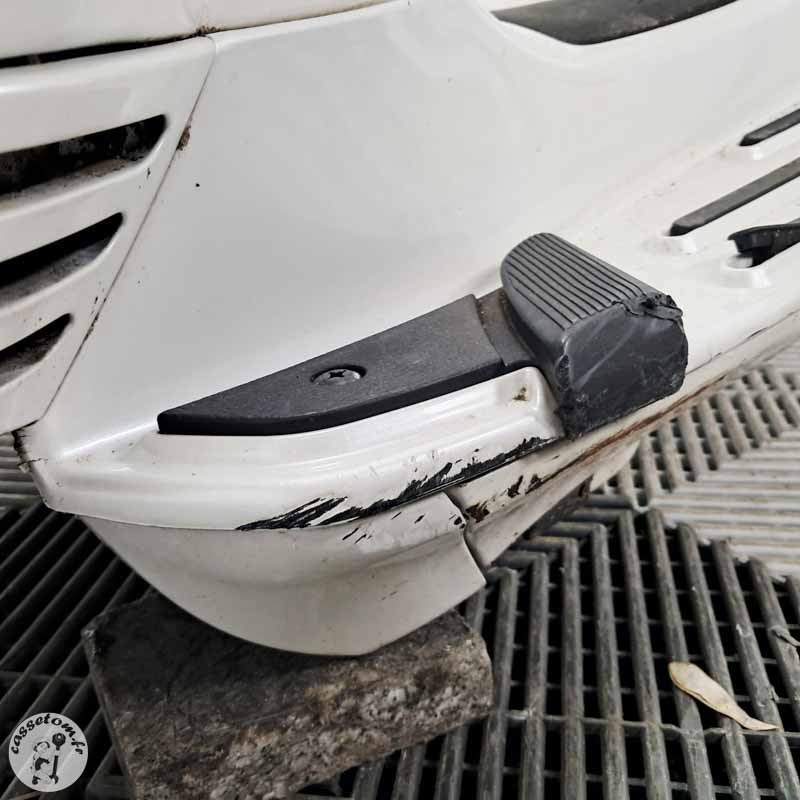 PIAGGIO LXV125 2005 accidente - La Casse de l Oncle Tom