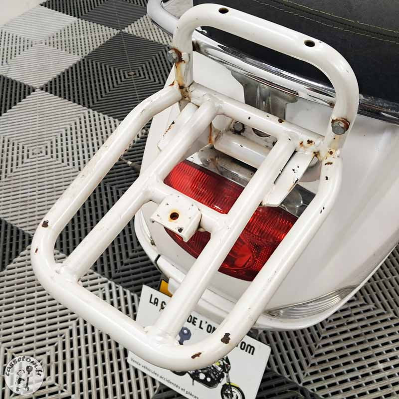 PIAGGIO LXV125 2005 accidente - La Casse de l Oncle Tom