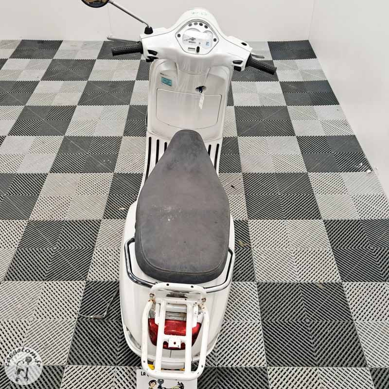 PIAGGIO LXV125 2005 accidente - La Casse de l Oncle Tom