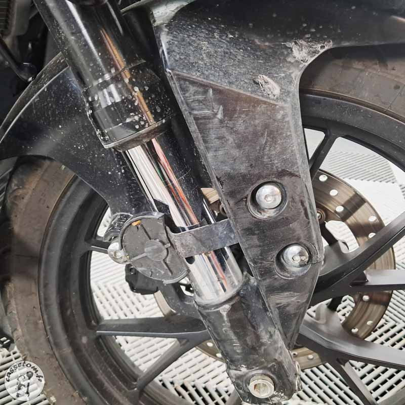 YAMAHA YZF125 124 2023 accidentée - La Casse de l Oncle Tom