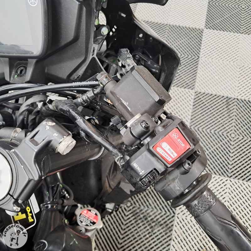 YAMAHA YZF125 124 2023 accidentée - La Casse de l Oncle Tom